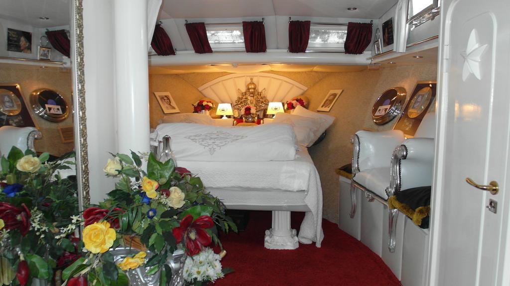 Maria Callas Yachthotel Роттердам Номер фото